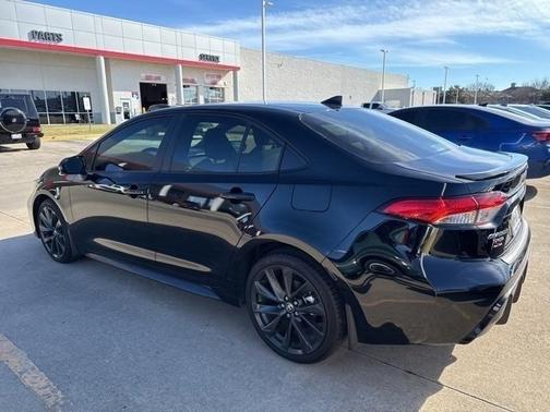 2025 Toyota Corolla Hybrid SE