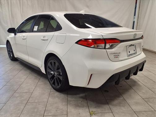 2026 Toyota Corolla Hybrid SE