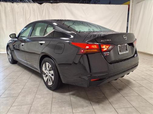 2024 Nissan Altima S FWD