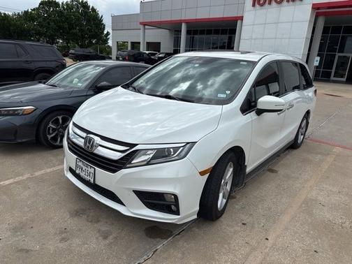 Platinum White Pearl 2020 Honda Odyssey EX-L