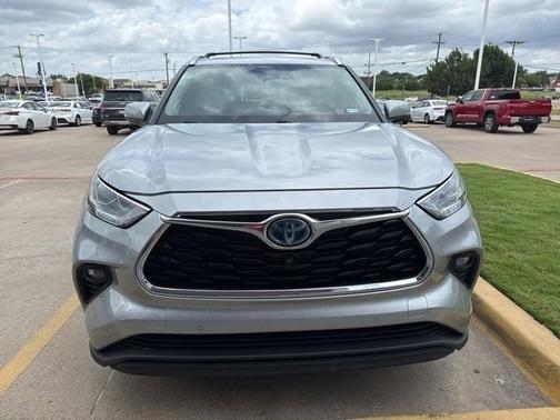 2021 Toyota Highlander Hybrid Limited