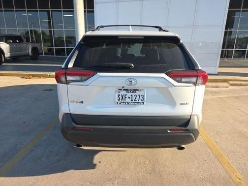 Pearl 2023 Toyota RAV4 XLE Premium