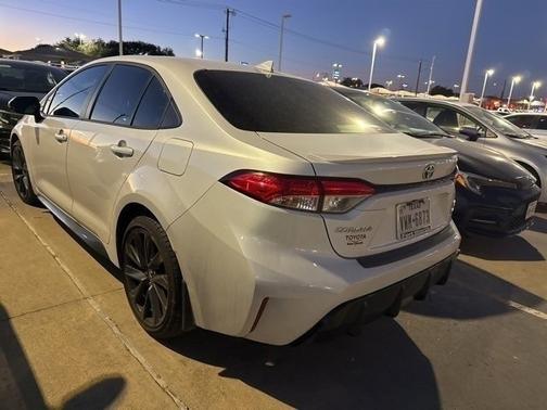 2025 Toyota Corolla Hybrid SE