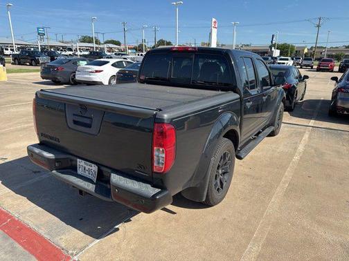 2021 Nissan Frontier SV