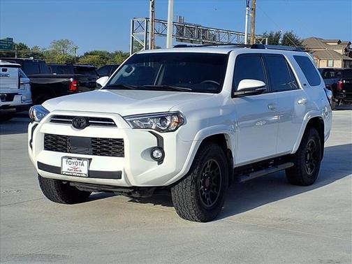 White 2022 Toyota 4Runner SR5 Premium