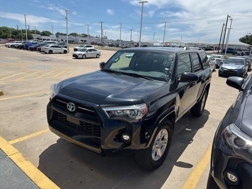 2022 Toyota 4Runner SR5