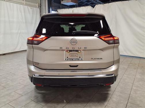 2024 Nissan Rogue Platinum
