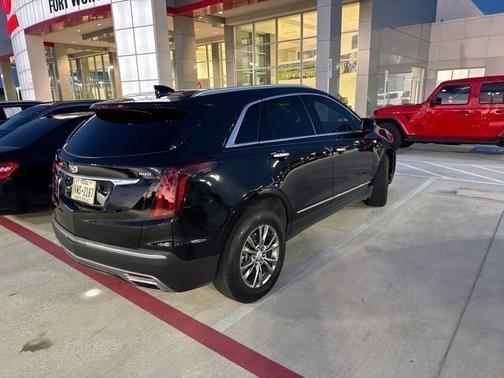 Stellar Black Metallic 2020 Cadillac XT5 Premium Luxury