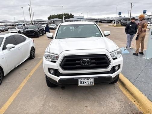 2022 Toyota Tacoma SR5