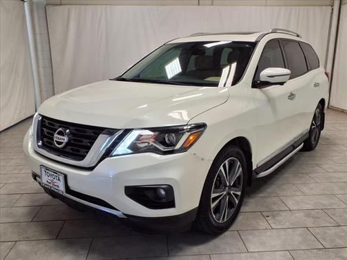 2019 Nissan Pathfinder Platinum