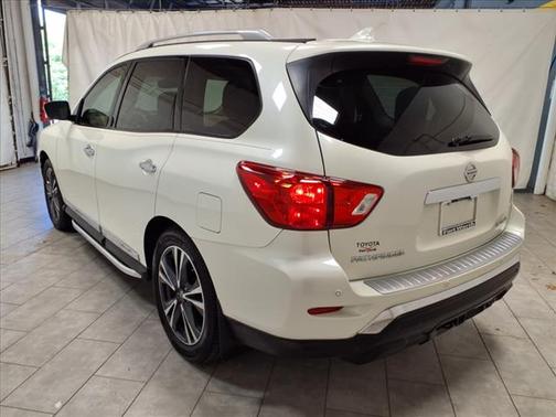 2019 Nissan Pathfinder Platinum