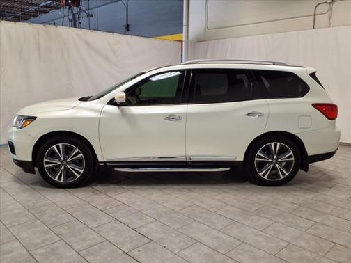 2019 Nissan Pathfinder Platinum