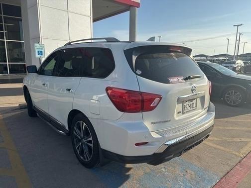 2019 Nissan Pathfinder Platinum