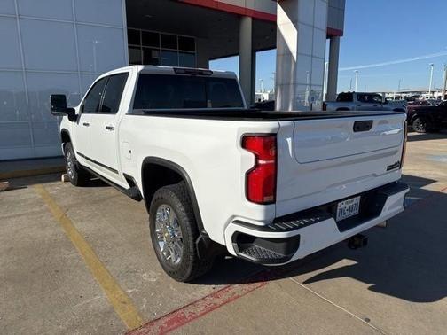 Summit White 2024 Chevrolet Silverado 3500 High Country