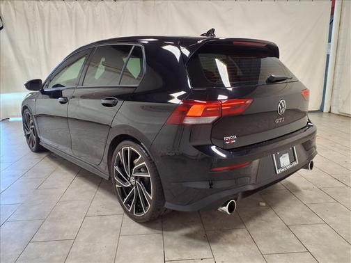 2024 Volkswagen Golf GTI 2.0T S DSG