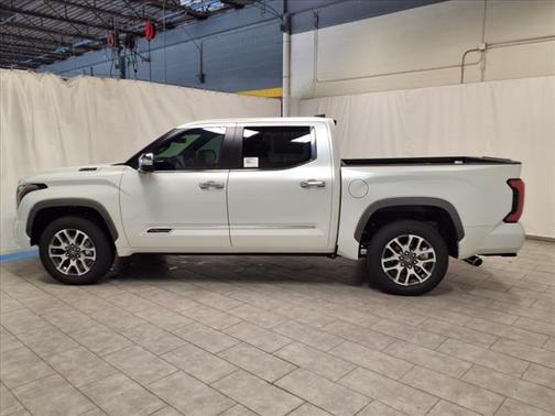 2025 Toyota Tundra Hybrid 1794 Edition