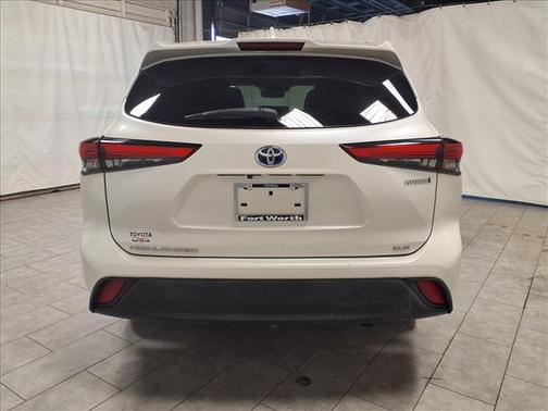 2021 Toyota Highlander Hybrid XLE
