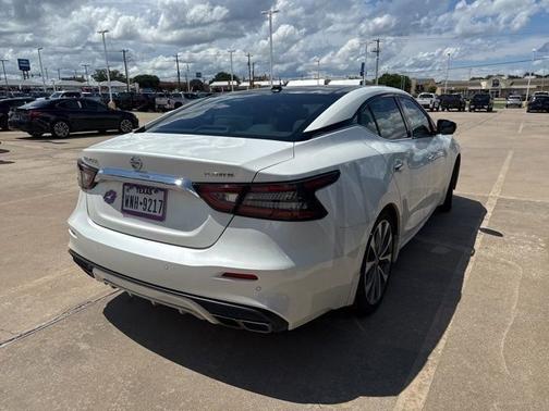 Pearl White Tricoat 2021 Nissan Maxima 3.5 Platinum