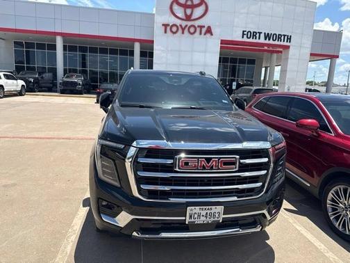 Onyx Black 2025 GMC Yukon Elevation