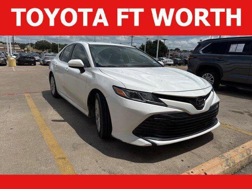 2020 Toyota Camry LE