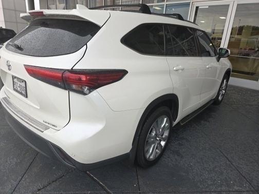 2021 Toyota Highlander Limited