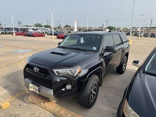 Midnight Black Metallic 2019 Toyota 4Runner TRD Off Road