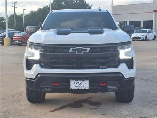 Summit White 2025 Chevrolet Silverado 1500 LT Trail Boss