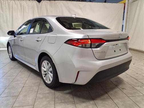 2026 Toyota Corolla Hybrid XLE