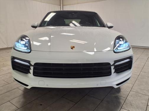 2021 Porsche Cayenne Base