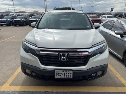 White Diamond Pearl 2019 Honda Ridgeline Sport