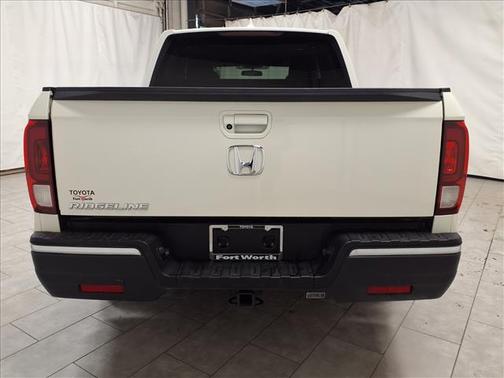 White Diamond Pearl 2019 Honda Ridgeline Sport