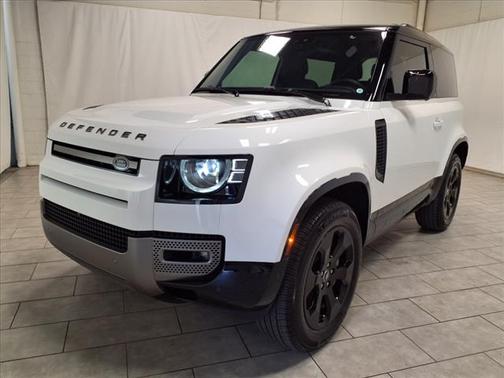 2024 Land Rover Defender 90 P400 X-Dynamic SE