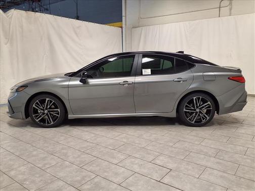 Heavy Metal/Black 2026 Toyota Camry XSE