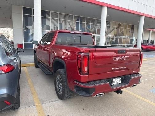2024 GMC Sierra 1500 AT4