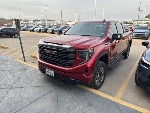 2024 GMC Sierra 1500 AT4