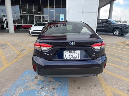 2025 Toyota Corolla Hybrid LE