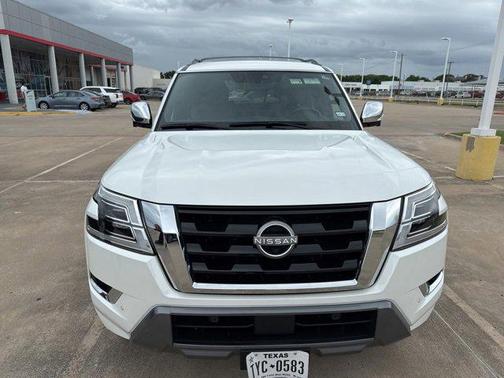 2023 Nissan Armada Platinum 4WD