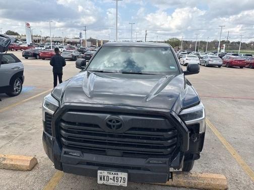 2025 Toyota Tundra SR5