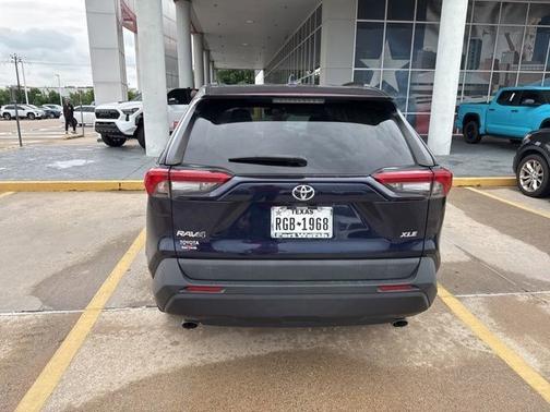 Blueprint 2021 Toyota RAV4 XLE Premium