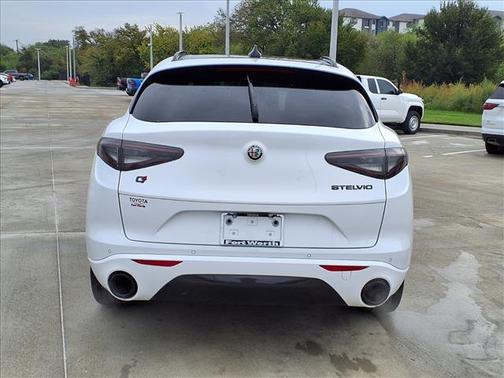 Alfa White 2021 Alfa Romeo Stelvio Ti Sport