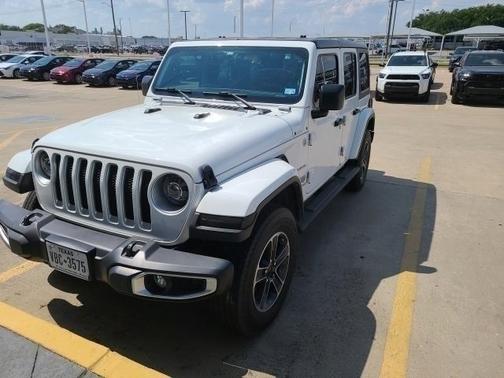 2023 Jeep Wrangler 4-Door Sahara 4x4