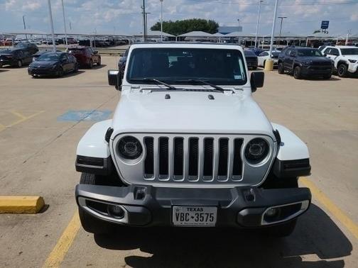 2023 Jeep Wrangler 4-Door Sahara 4x4