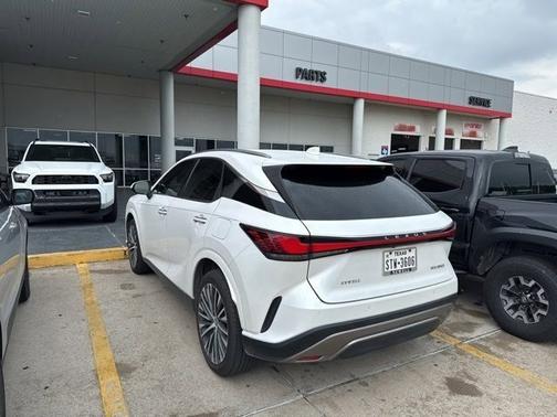 Eminent White Pearl 2023 Lexus RX 350 Premium Plus