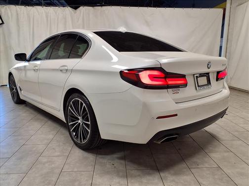 2022 BMW 540 i
