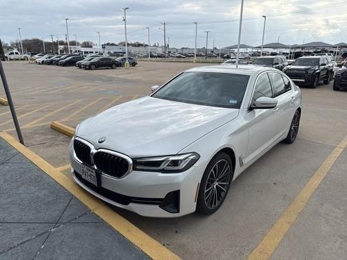 2022 BMW 540 i