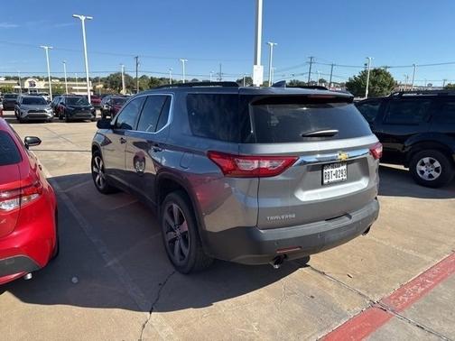 2020 Chevrolet Traverse LT Leather