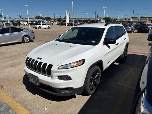 2017 Jeep Cherokee Sport