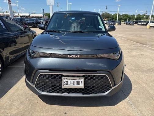 Gravity Gray 2023 Kia Soul LX