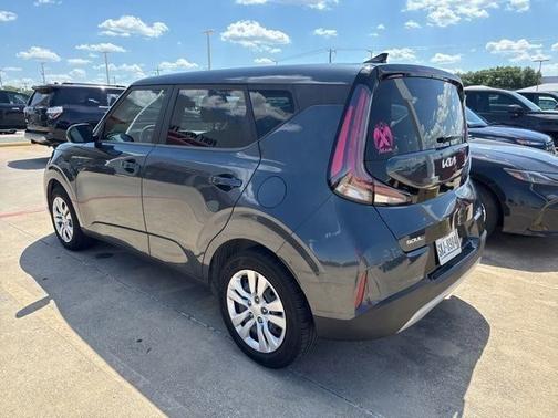 Gravity Gray 2023 Kia Soul LX