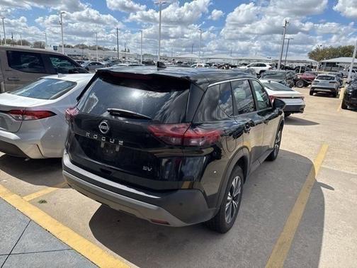 Super Black 2023 Nissan Rogue SV
